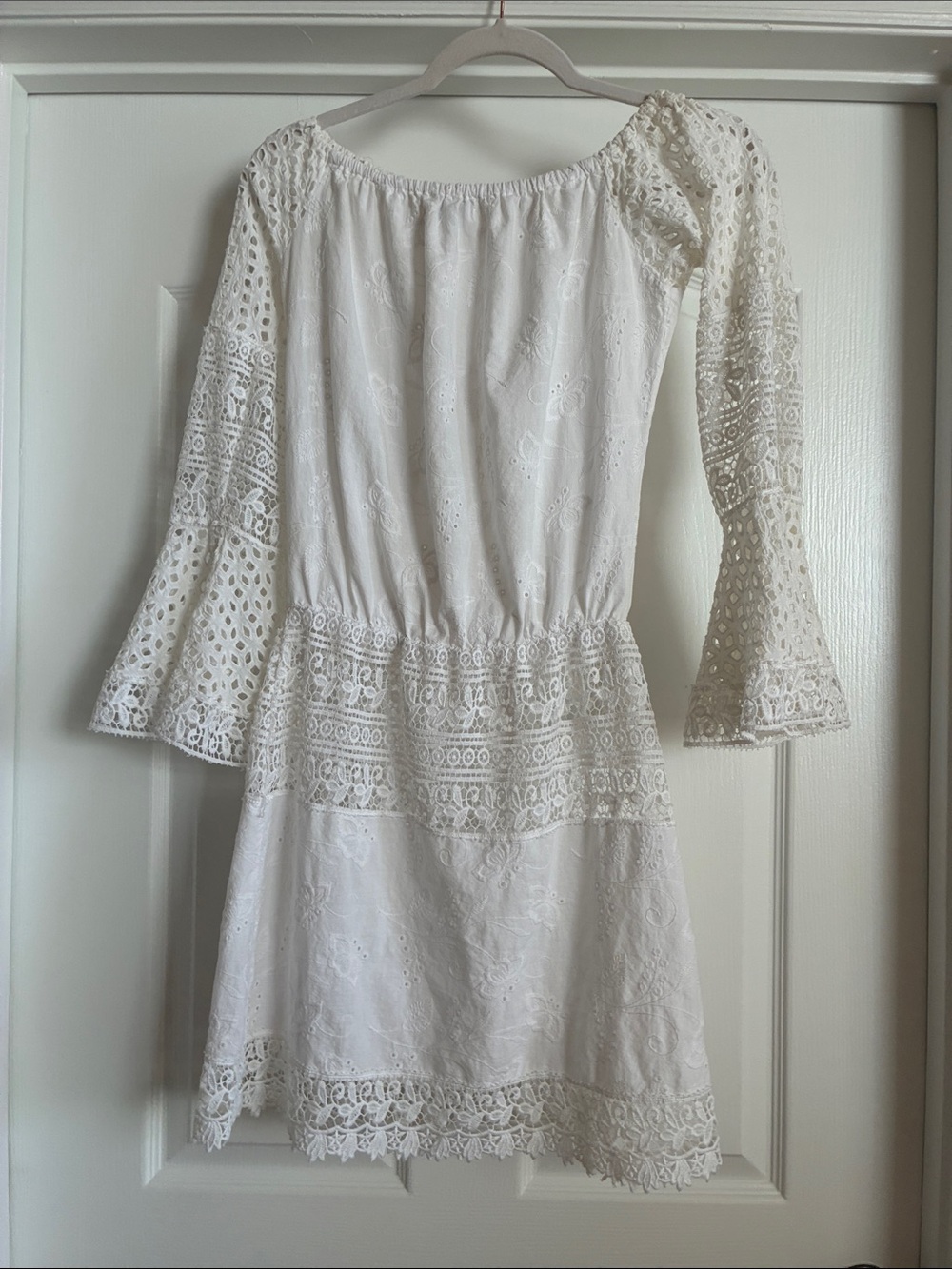 Festival Open Embroidery Boho Eyelet Bell Sleeve Dress - Picture 7 of 8